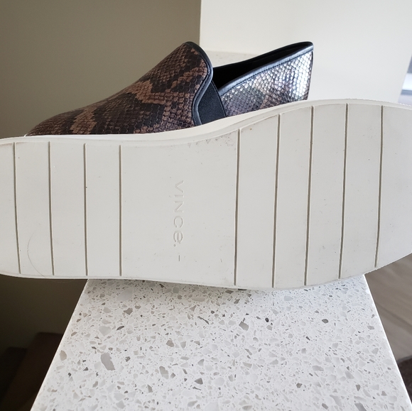 Vince Camuto slip ons - Picture 3 of 3